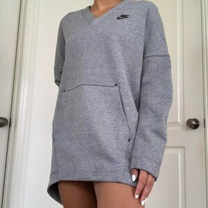 Womens Nike Sportswear Tech Fleece V-Neck Sweatshirt Grey Size XS 803583-091